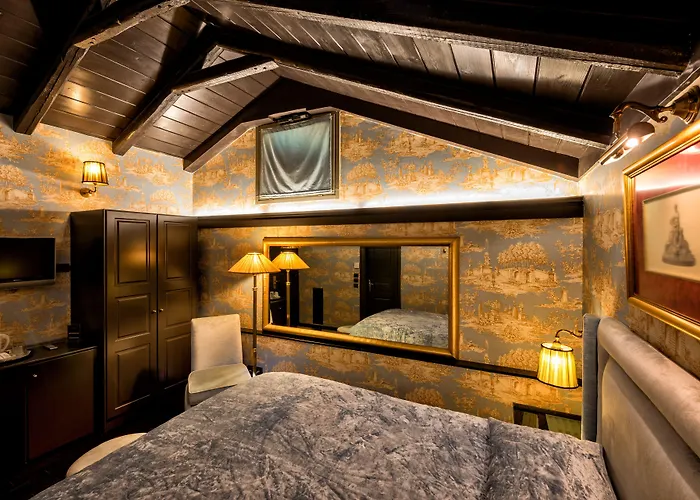 Maison Grecque Extraordinaire Отель 4*