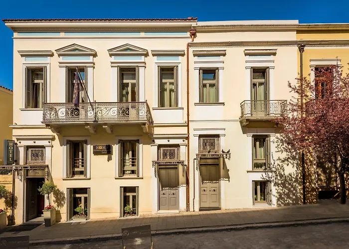 Отель Maison Grecque Extraordinaire 4*