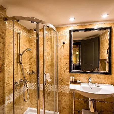 Отель Maison Grecque Extraordinaire Патра
