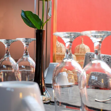 Maison Grecque Extraordinaire 호텔 파트라