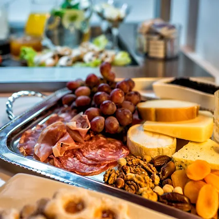 Maison Grecque Extraordinaire Hotel Patras