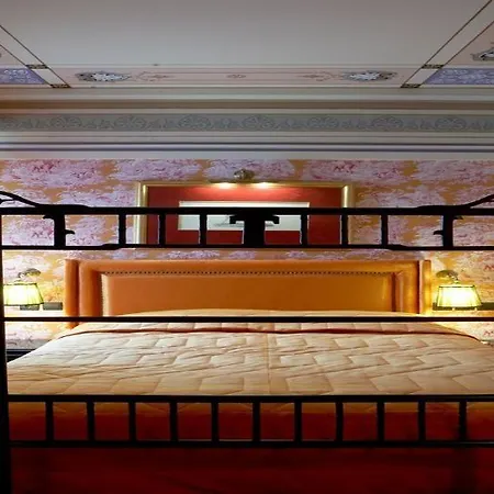 Maison Grecque Extraordinaire Отель