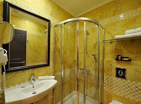 호텔 Maison Grecque Extraordinaire 파트라