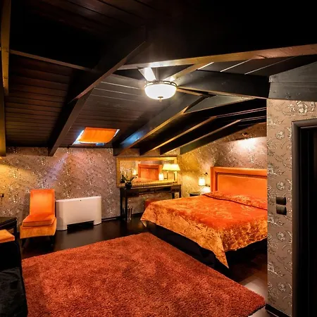 Отель Maison Grecque Extraordinaire 4*