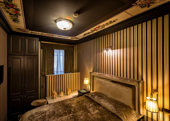 Отель Maison Grecque Extraordinaire